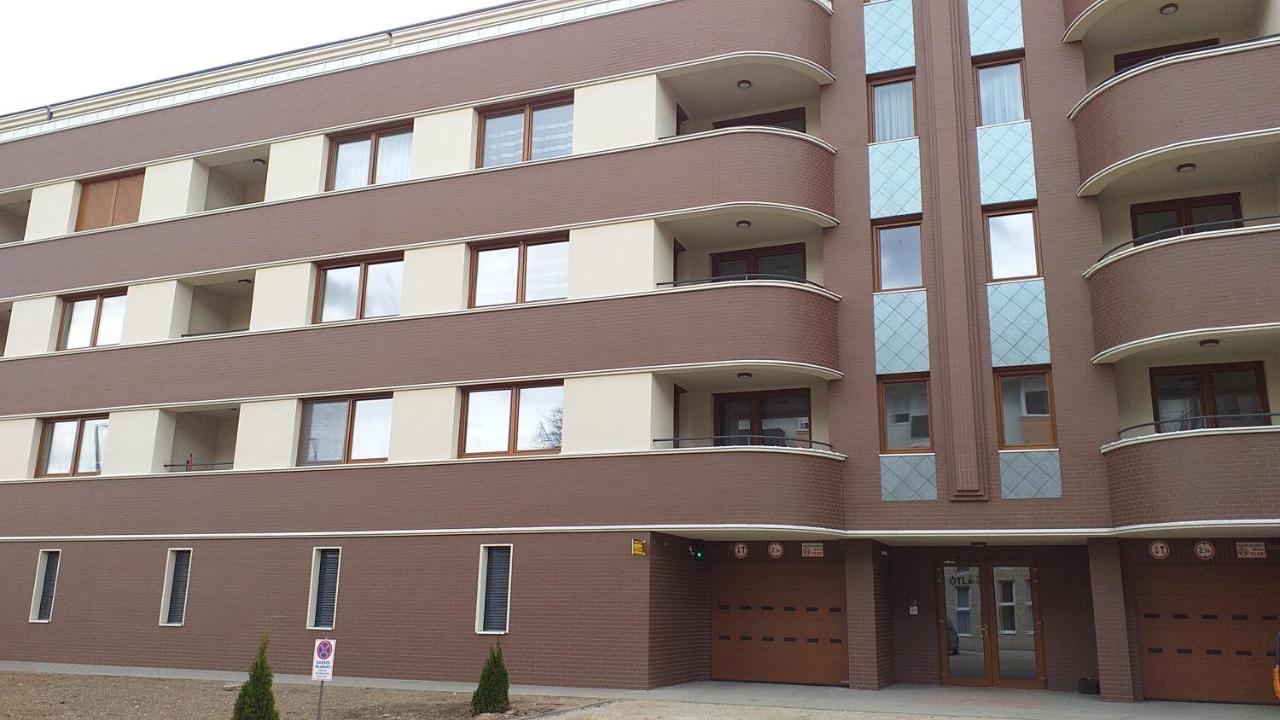 Hatvan Corner Apartments 2 Debrecen Exterior foto